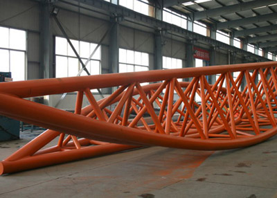 Steel pipe truss structure